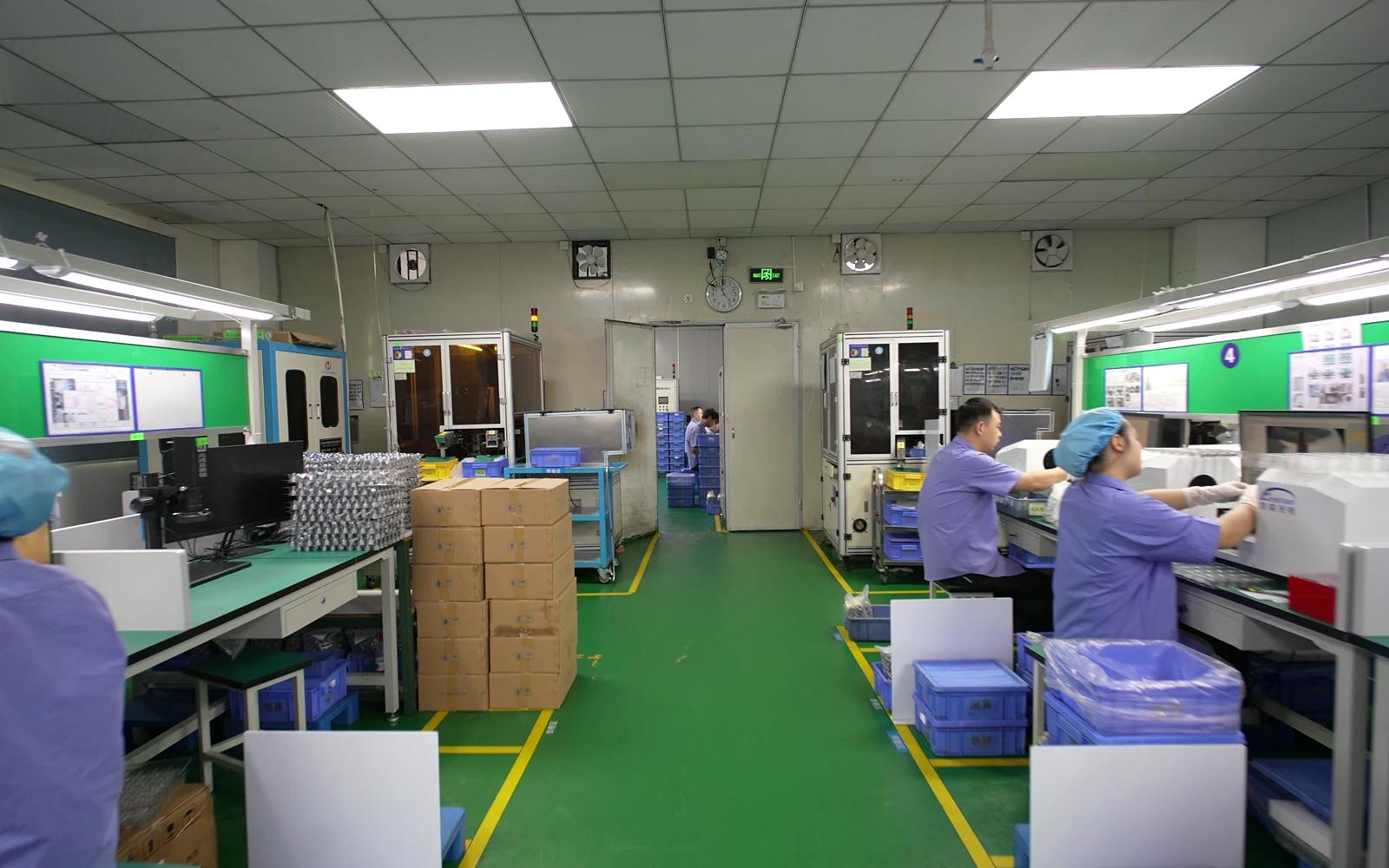 Componenti CNC per pinze robotiche
